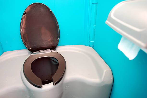 Portable Toilet Options We Offer in Chardon, OH
